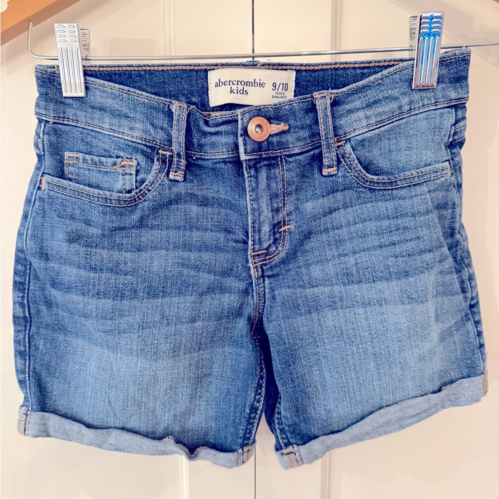 Abercrombie Kids Blue Denim Shorts size 9/10